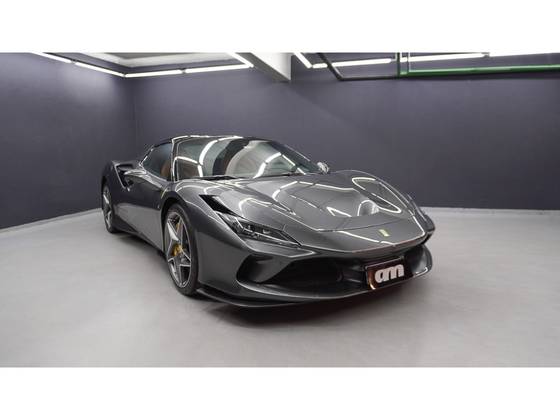 FERRARI F8 SPIDER 3.9 V8 TURBO GASOLINA F1-DCT FERRARI F8 SPIDER 3.9 V8 TURBO GASOLINA F1-DCT